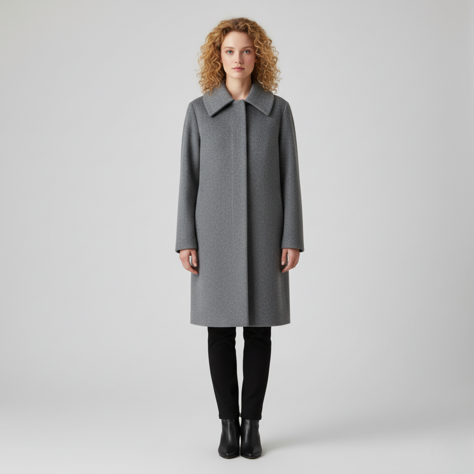 Katie - Coat with long sleeves and structured collar