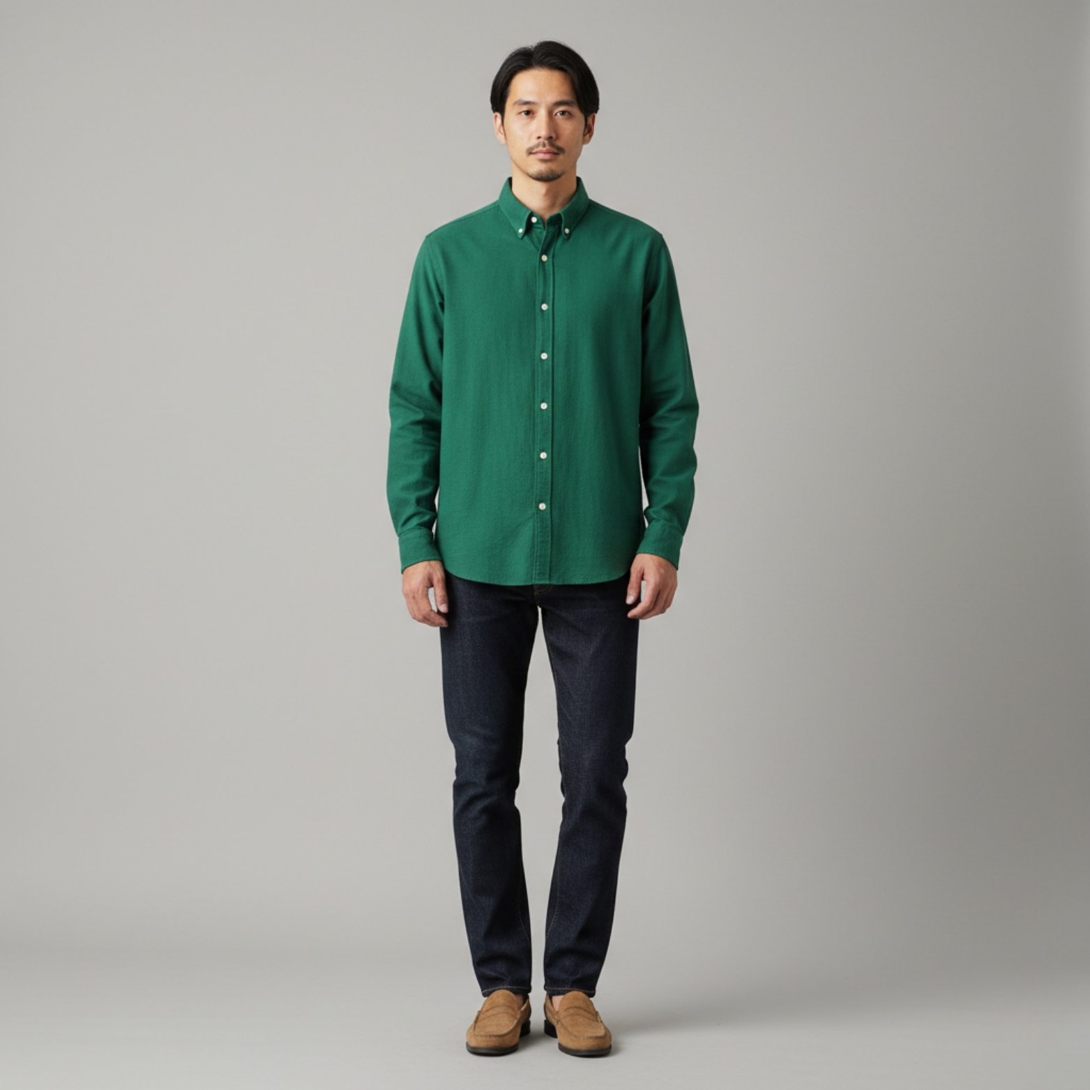 The Aven - Shirt with buttoned design