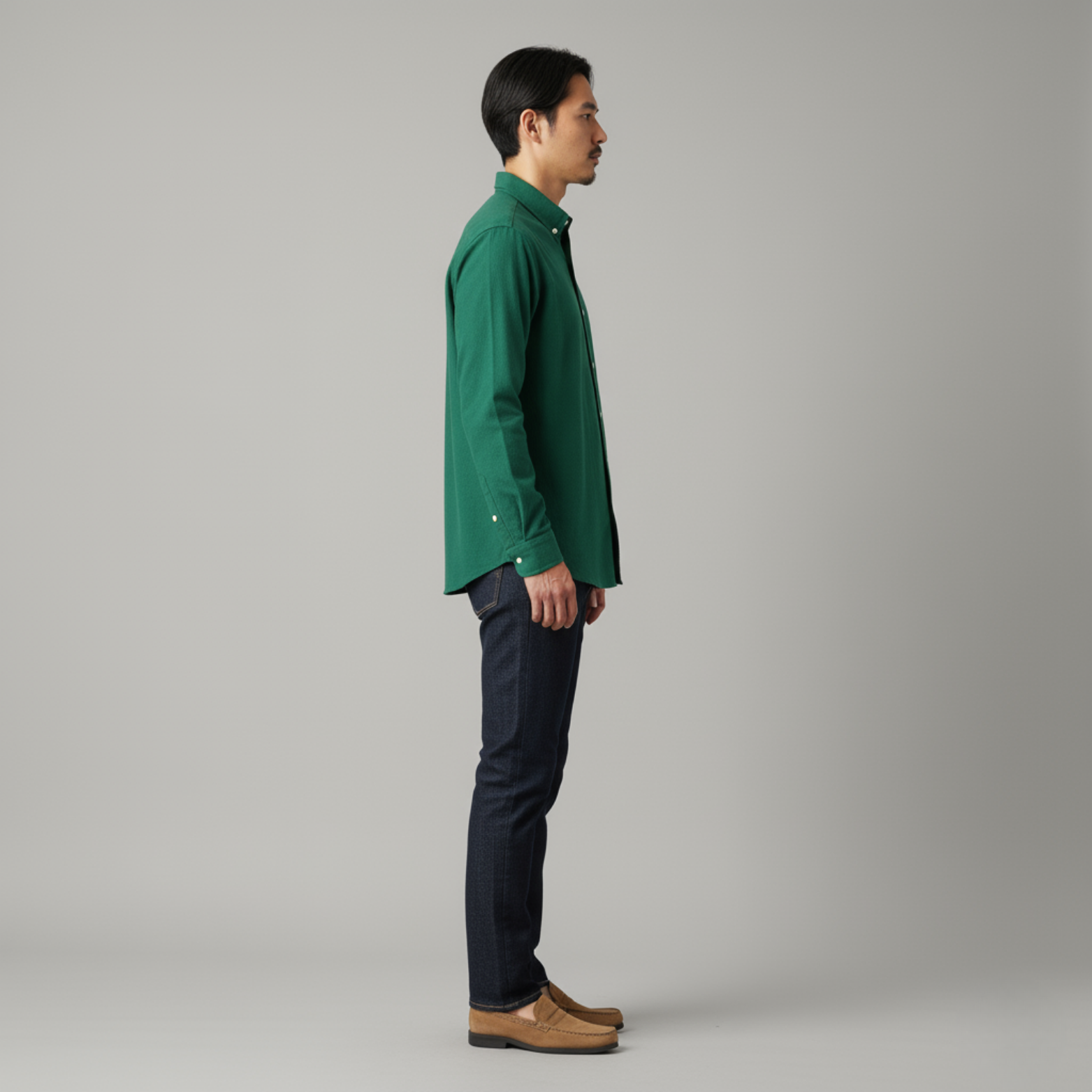 The Aven - Shirt with buttoned design